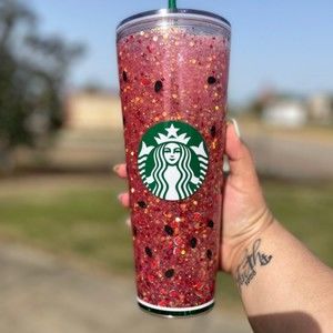 Meet your Posher, Job